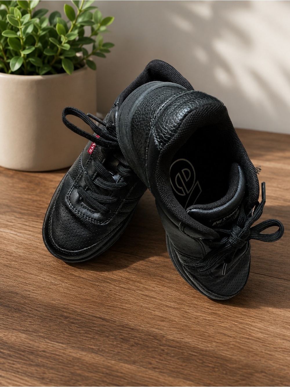 Levi's Kids All-Black Leather Sneakers